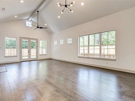 5th image of 5833 Coleman St