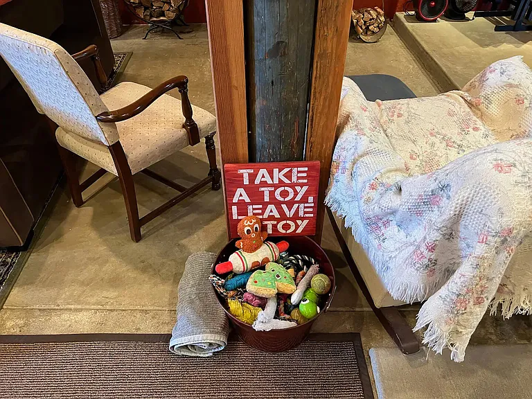 Hambey Ln — Photo 21