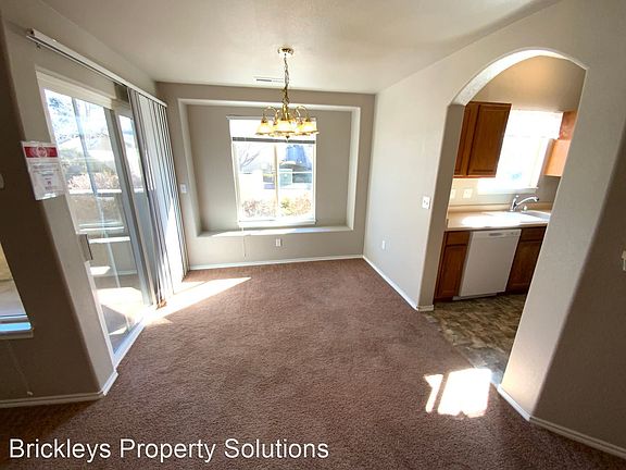 5th image of 3715 Riviera Grv APT 101