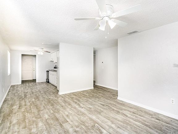 3rd image of 3312 52nd Avenue Dr W