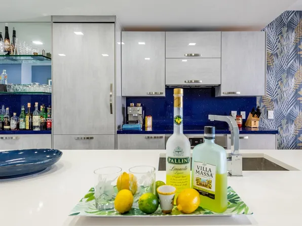 650 NE 32nd St Unit 3302, Miami, FL 33137