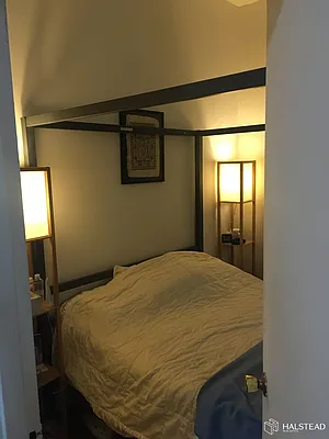 Rented by Halstead Real Estate | media 4