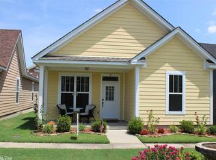4 Regents Park, Bryant, AR 72022