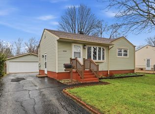 2320 W Cheyenne Rd, Waukegan, IL 60087