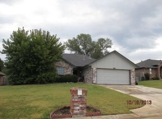 1808 N Shawnee Trl, Choctaw, OK 73020