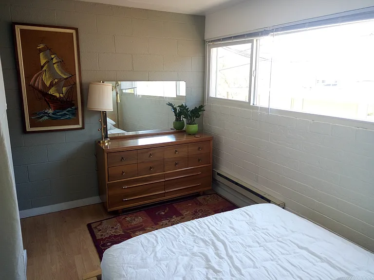1414 E Howell St #9 — Photo 6