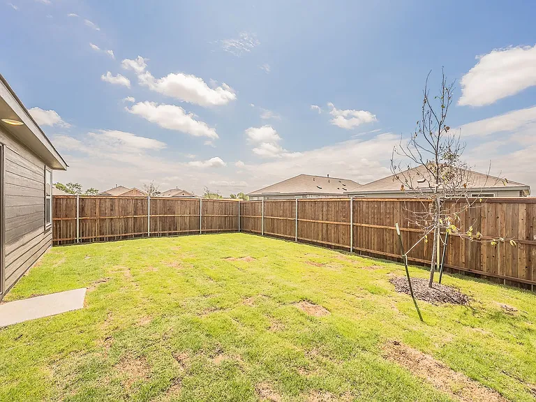 2105 Jesse James Ln — Photo 26