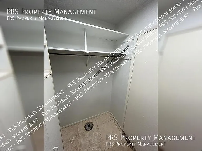 5100 N Miller Rd #11 — Photo 38