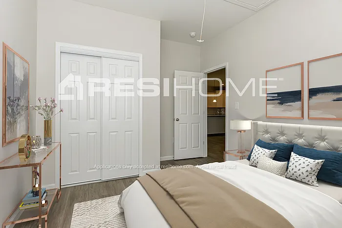 1720 Taylor Ave — Photo 12