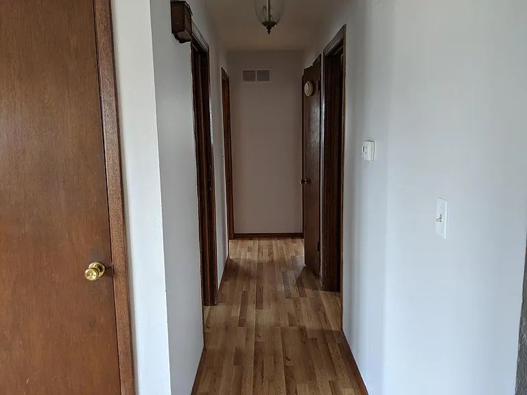 511 Chisholm Trl — Photo 3