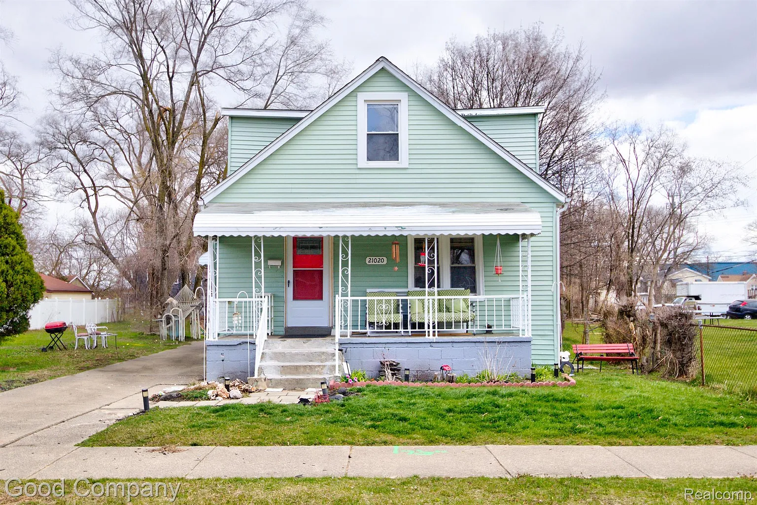 21020 Bethlawn Blvd photo 1