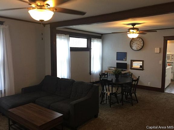 3rd image of 915 W Archer Ave