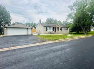 601 S Henry St, Eureka, IL