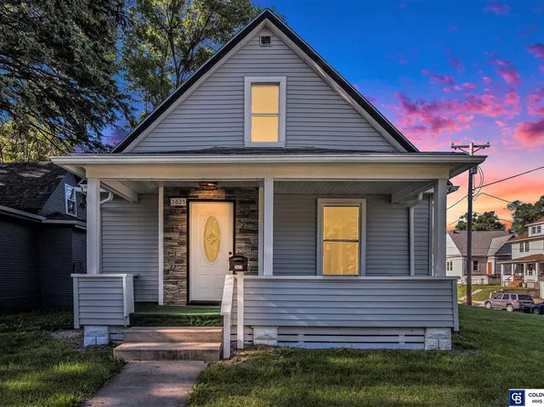 2625 Fort St, Omaha, NE 68111