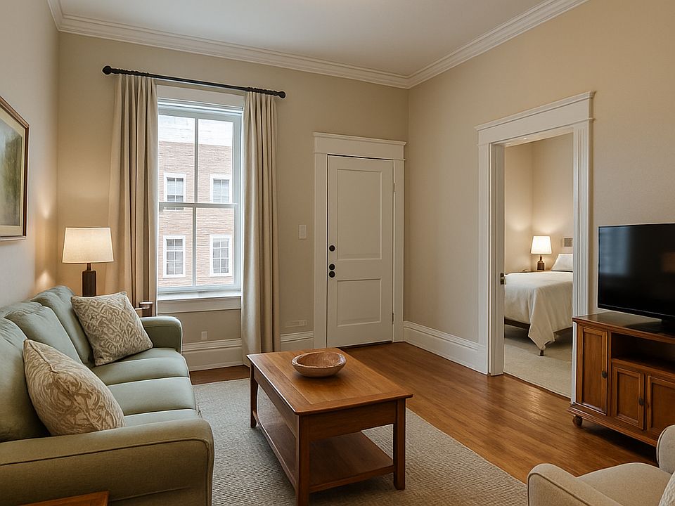 1st image of 1005 Main St E #1