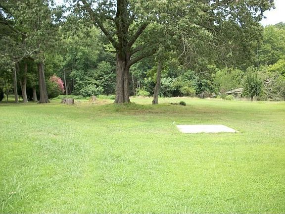 2nd image of 1038 Owls Creek Ln