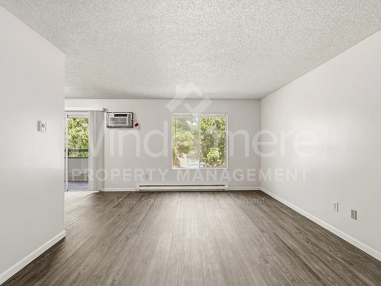 1611 W. 6th Ave — Photo 69