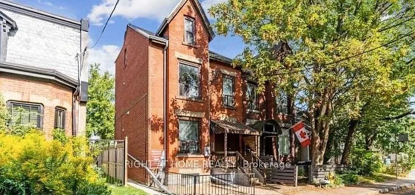 27 Hamilton St #202