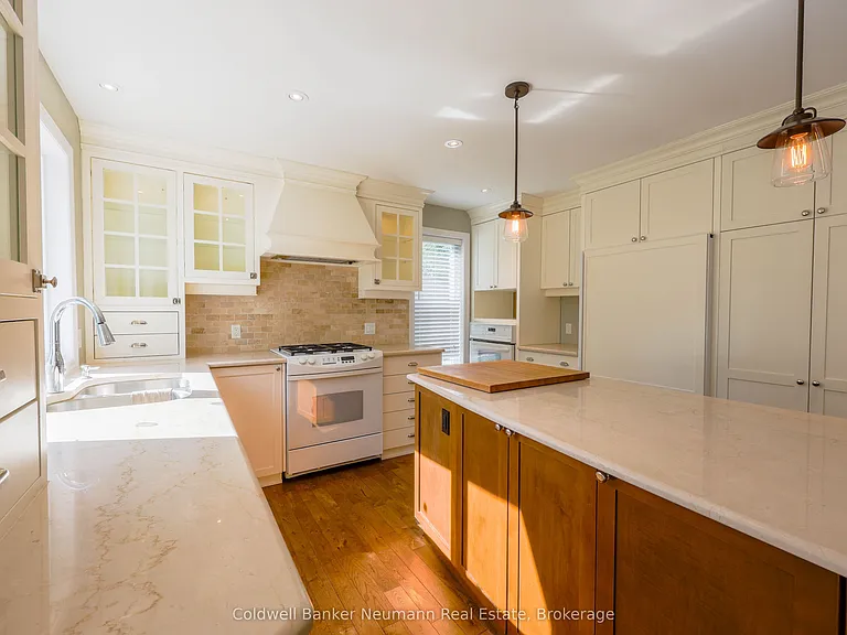 44 Tanager Dr #UPPER — Photo 8