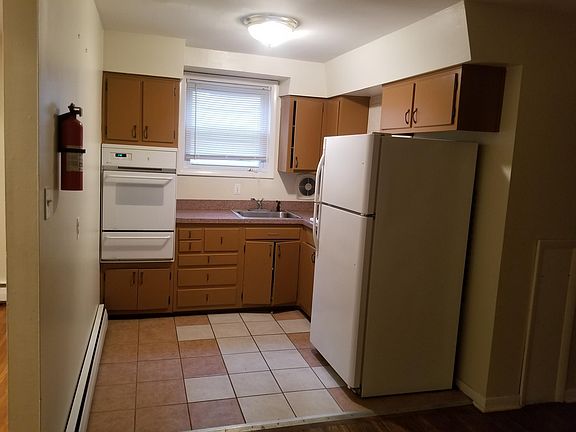 4th image of 5224 N 11th St #1