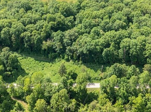 2nd image of 7611 State Highway 1044