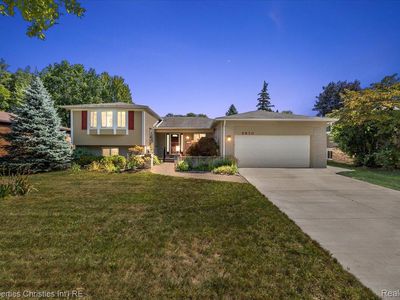 5970 Slate Dr, Troy, MI, 48085