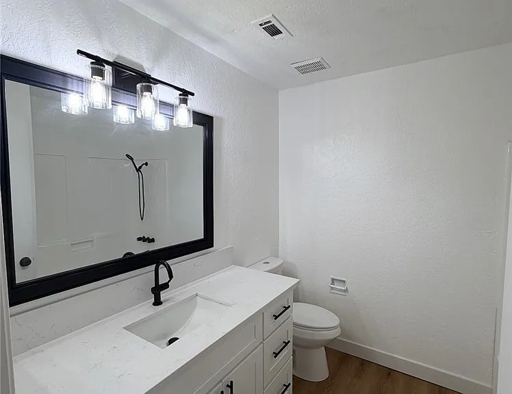 20585 Yucca Loma Rd — Photo 5