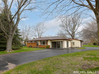 391 E 40th St, Holland, MI, 49423