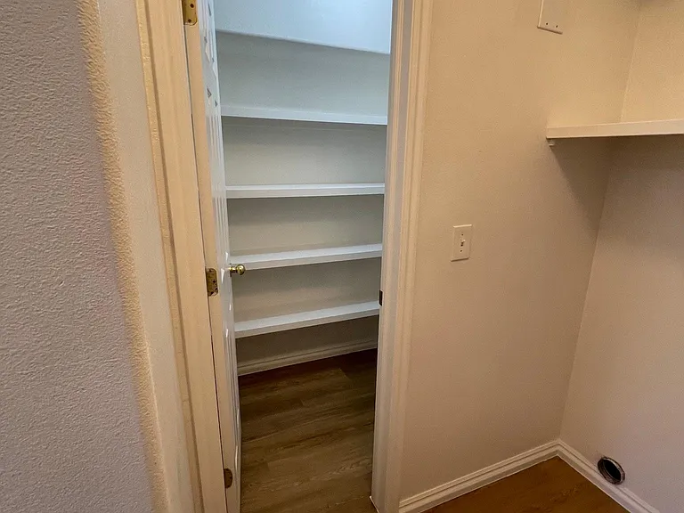 1735 W 540 N #1505 — Photo 7