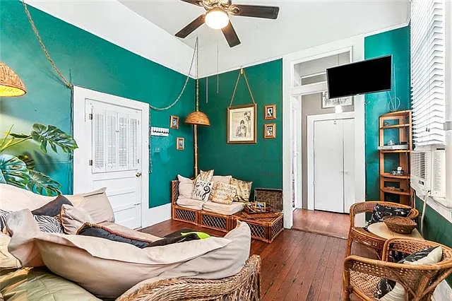 2722 Esplanade Ave #C — Photo 2