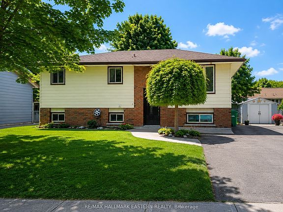 3rd image of 591 Otonabee Dr