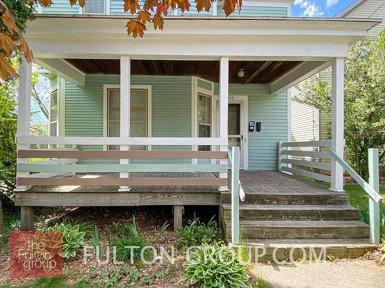 423 Charles Ave SE #1 — Photo 4