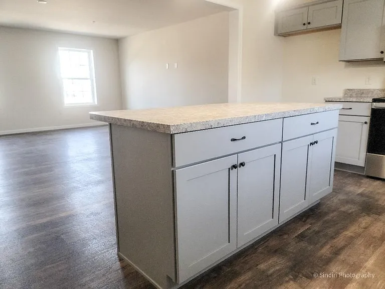10 Skip Ln — Photo 3