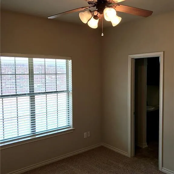 140 Forest Dr — Photo 10
