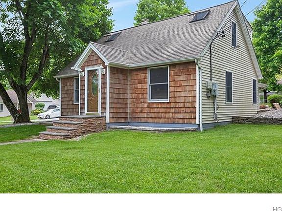 2nd image of 109 N Fostertown Dr