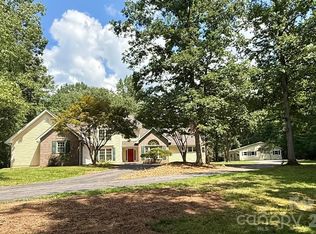 30 & 32 Gravely Branch Rd, Fletcher, NC 28732