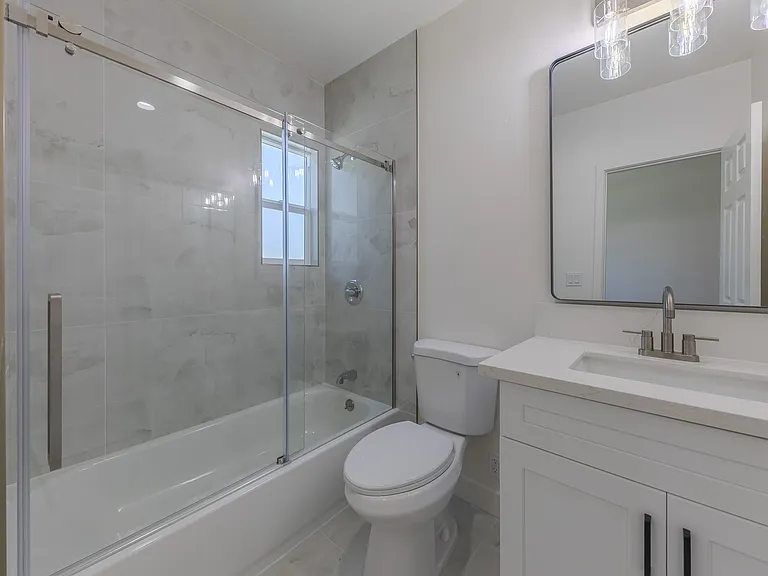 3972 Hubert Ave — Photo 15