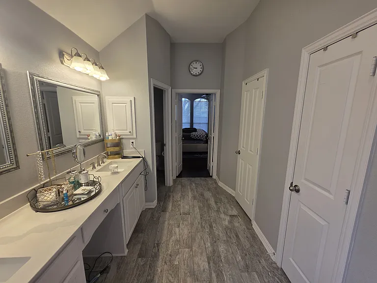 2717 Cliffwood Dr — Photo 20