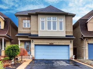3935 Candlelight Dr, Mississauga, ON