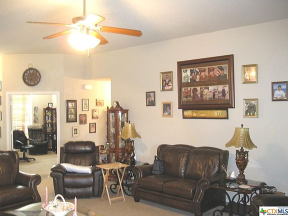 2nd image of 10024 Sunny Side Ln