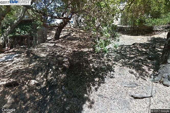 1st image of 3419 Oak Knoll Dr