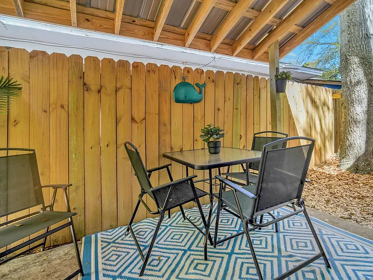 513 Demere Rd — Photo 30