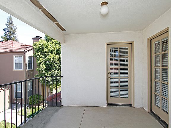 5th image of 8153 N Cedar Ave APT 204