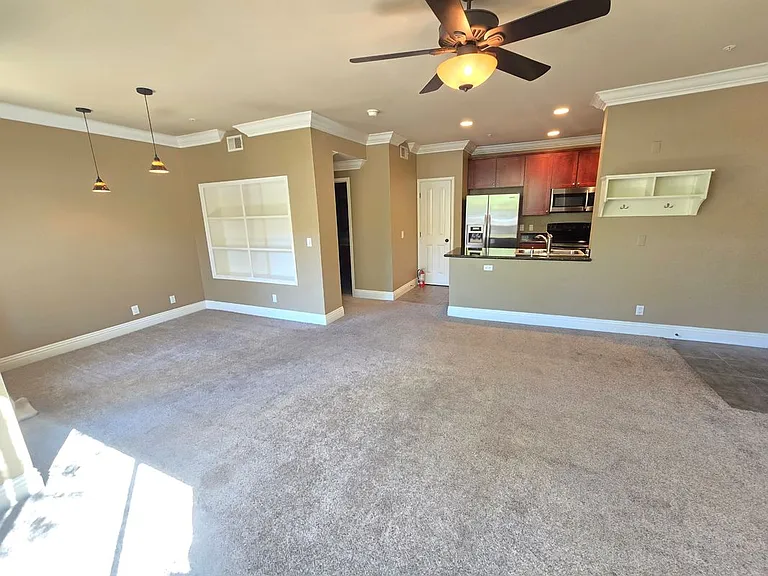 22681 Oakgrove #326 — Photo 4
