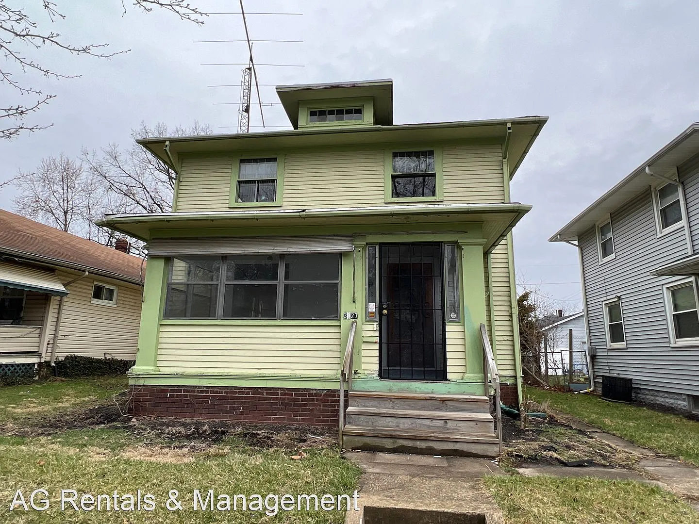 3127 Reed St photo 1