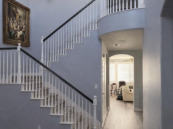 5th image of 3414 Club Rancho Dr