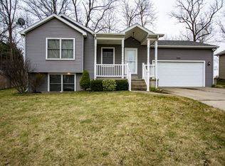1119 Van Gilst Dr, Goshen, IN 46528
