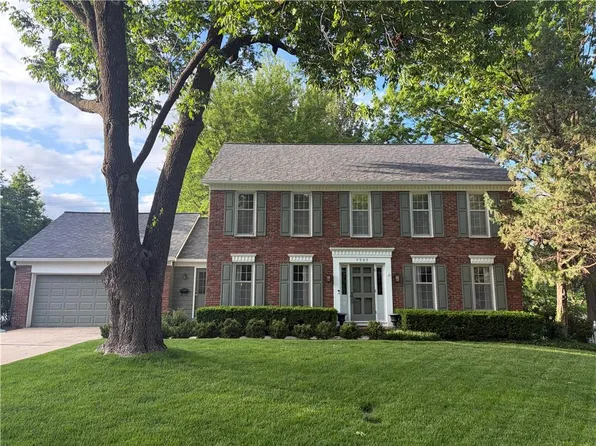 7905 Sagamore Rd, Leawood, KS 66206