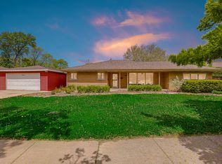 805 Grand Blvd, Joliet, IL