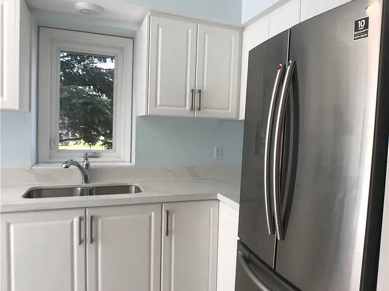 5252 Bushelgrove Cir — Photo 9